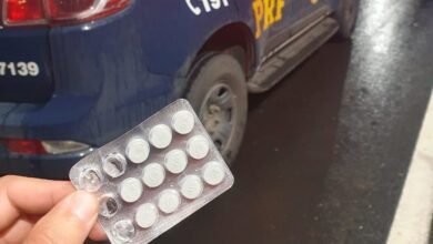 PRF apreende caminhão na BR-470 em Bento Gonçalves