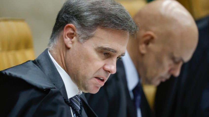 Mendonça critica juízes 'estrelas' e defende responsabilidade na magistratura