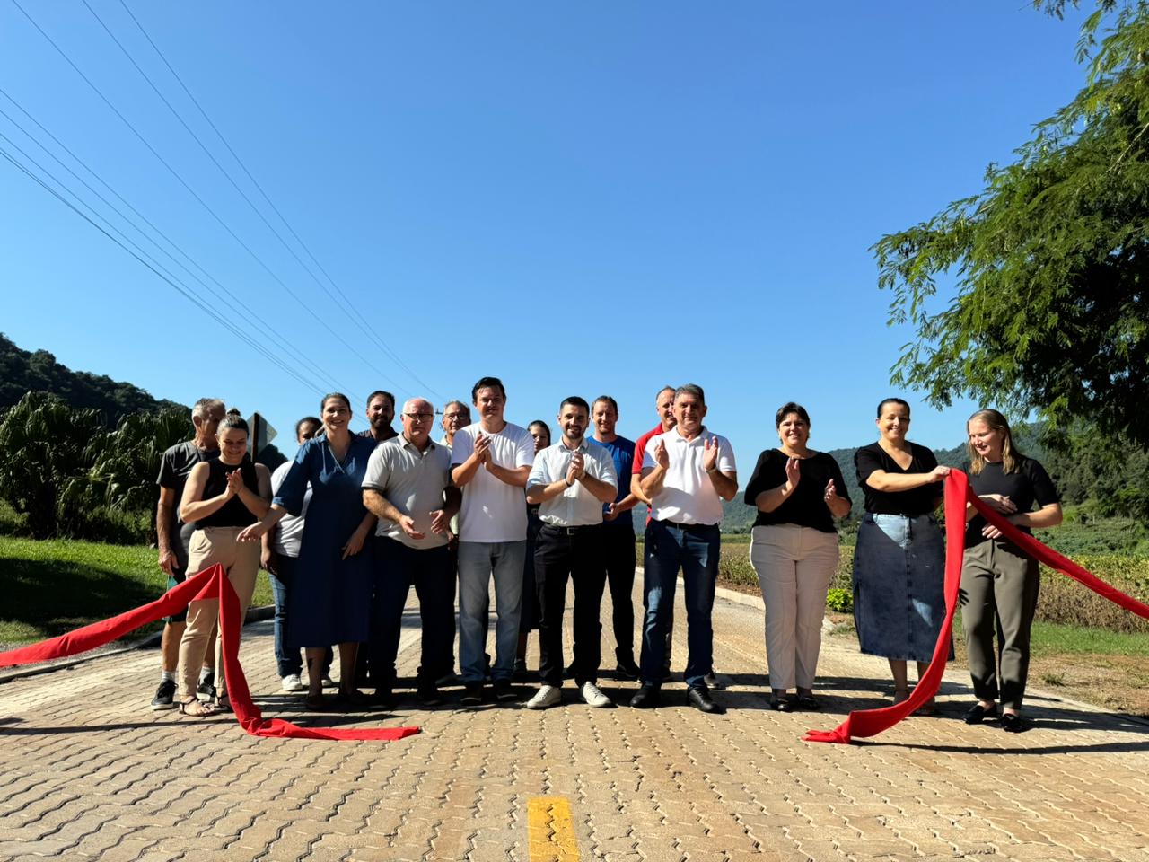 Muçum conclui pavimentação da Linha Santa Lúcia com mais de 2 km