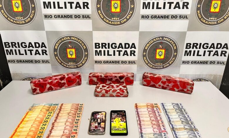 Casal é preso com quase 3 kg de maconha em Caxias do Sul