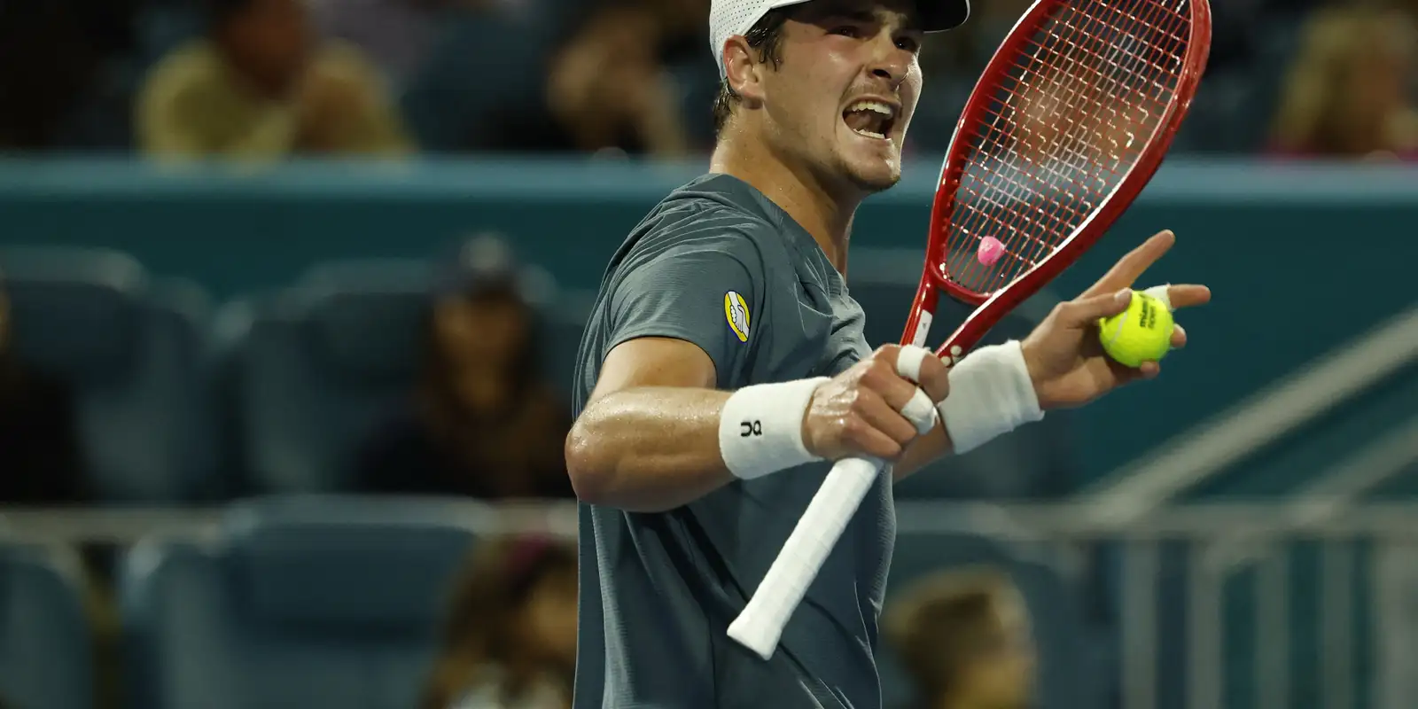 João Fonseca sobe ao 35º lugar no ranking da ATP após quartas em Monte Carlo