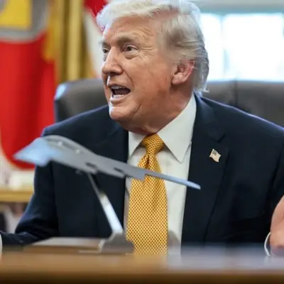 “Posso experimentar?”: Trump libera pesquisas com psicodélicos contra depressão