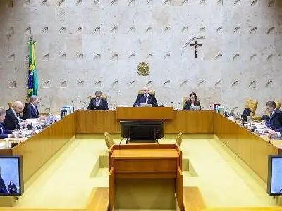 STF derruba por unanimidade lei de SC que proibia cotas raciais