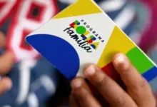 Brasil se torna primeiro país com 50% da população dependente do governo