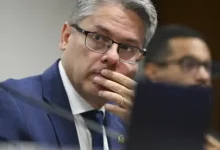 Senador denuncia ameaça de ministro do STF: 'Acerte seu tiro ou vou acertar o meu'