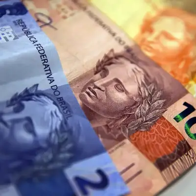 INSS paga primeira parcela do 13º para 23,3 milhões de beneficiários