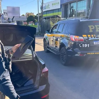 PRF prende quatro homens com 280 quilos de maconha em Caxias do Sul