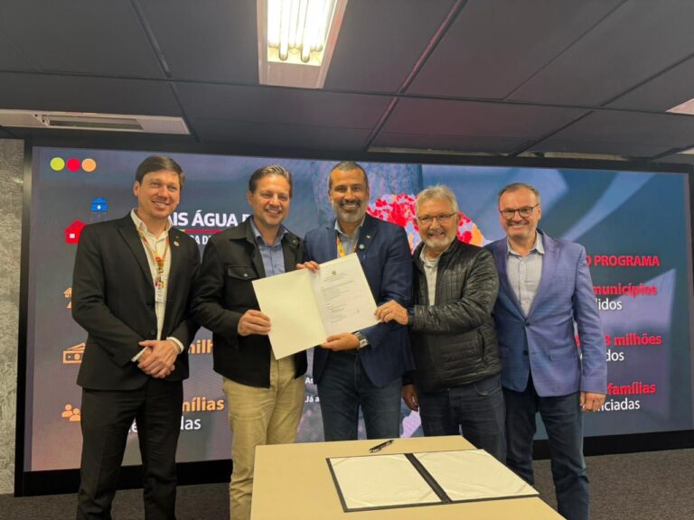 Encantado firma convênio para construção de poço na Linha Chiquinha