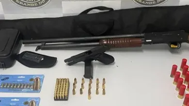 Brigada Militar prende homem com pistola e espingarda em Caxias do Sul