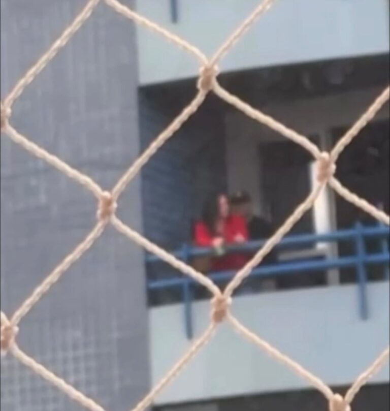 Casal é denunciado por ato obsceno em sacada de prédio em Lajeado