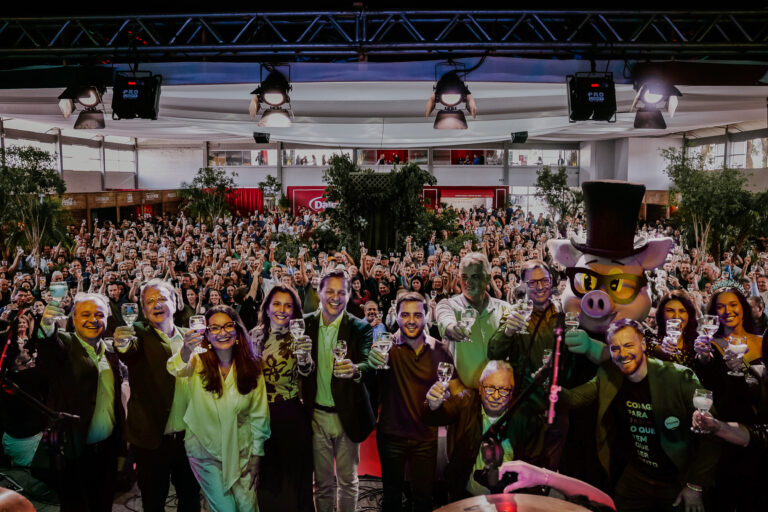 Suinofest inicia com sucesso de público