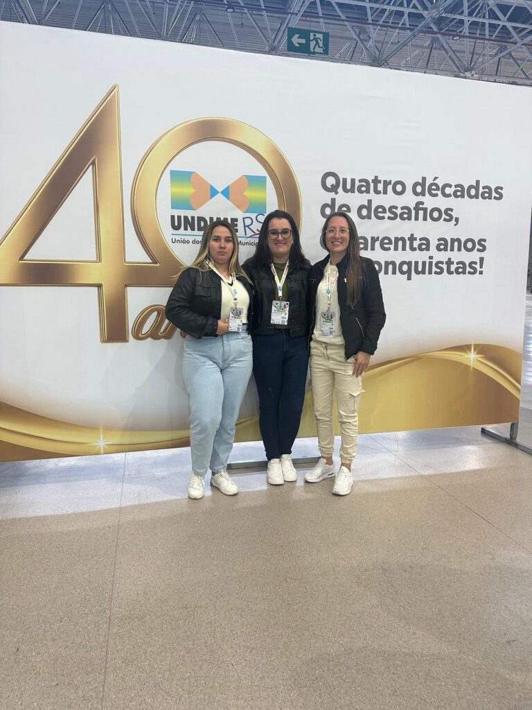 Relvado participa do 36º Fórum Estadual de Educação do RS em Porto Alegre