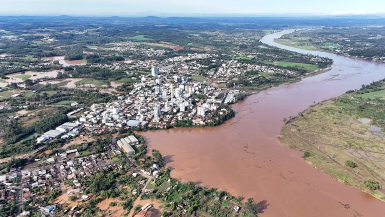 Defesa Civil contabiliza 141 municípios afetados no RS