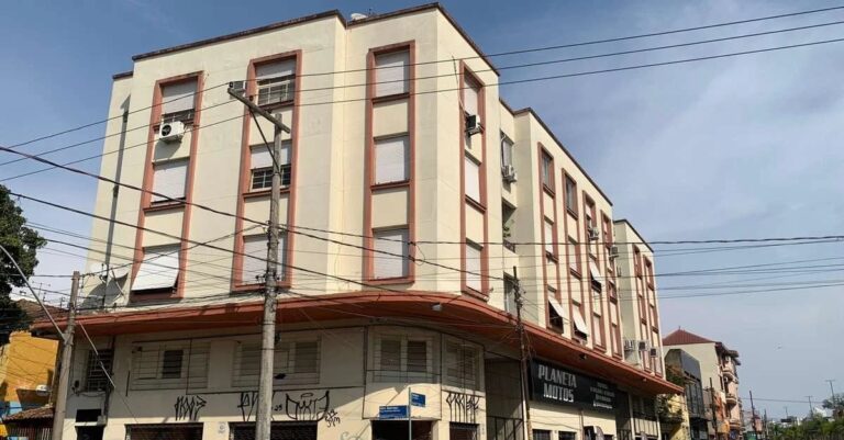 Polícia investiga feminicídio após morte de idosa de 80 anos em Porto Alegre