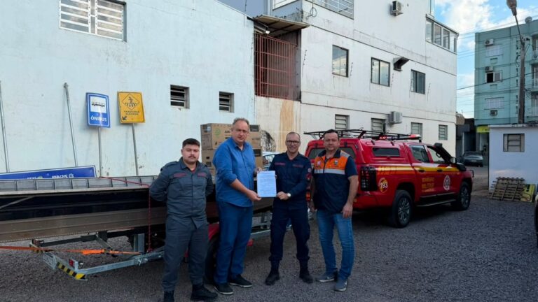 Roca Sales reforça estrutura dos Bombeiros de Encantado com doação de equipamentos