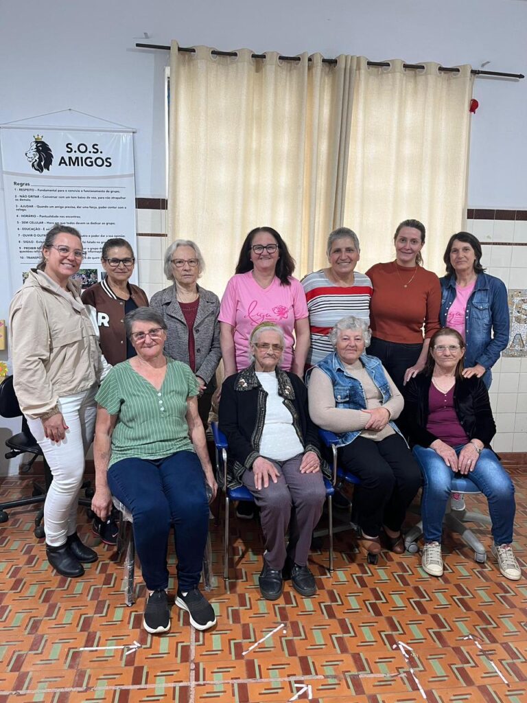 Grupo Amigas do Peito promove encontro sobre diferentes fases da vida em Relvado