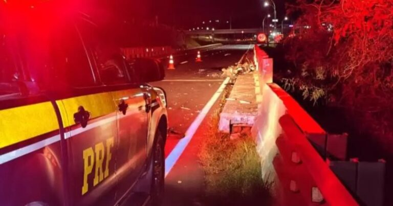 Motociclista morre ao bater contra mureta de ponte na BR-386 em Estrela