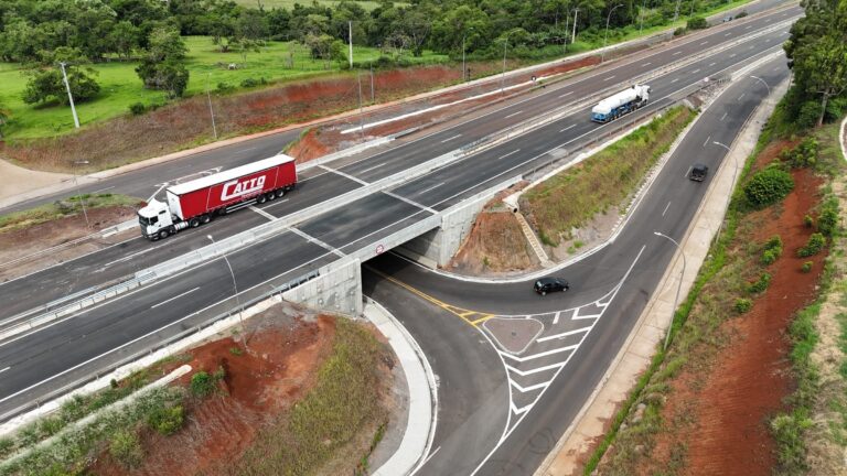 BR-386 tem bloqueio na pista norte em Lajeado nesta quarta-feira