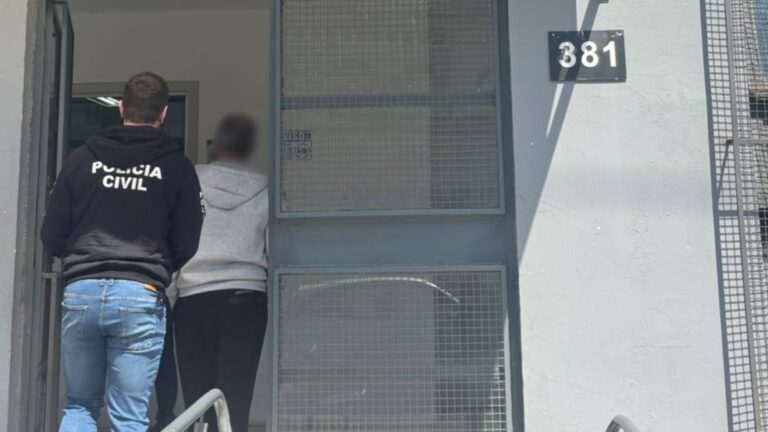 Polícia conclui investigação e indicia professor por crimes sexuais contra alunas em Dois Irmãos