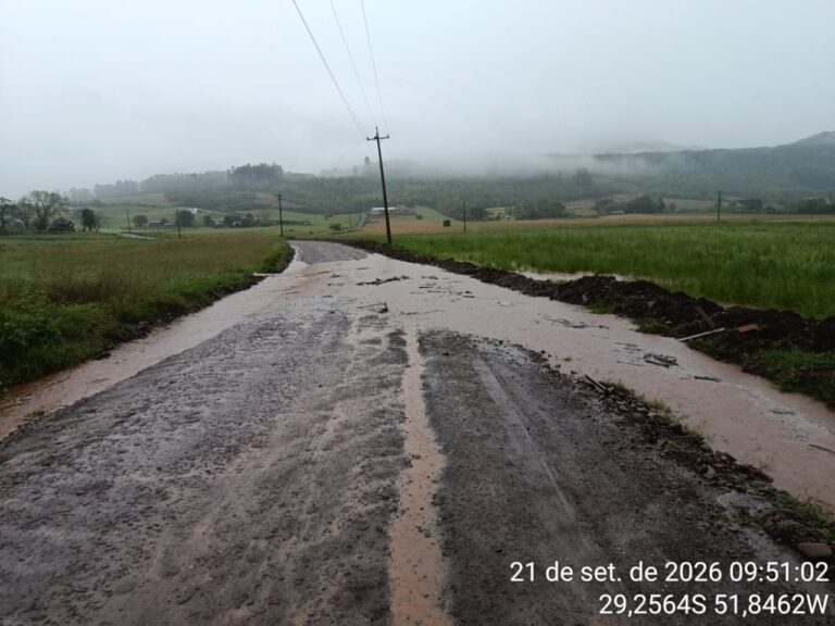 Chuva intensa provoca alagamentos e mantém Vale do Taquari em alerta