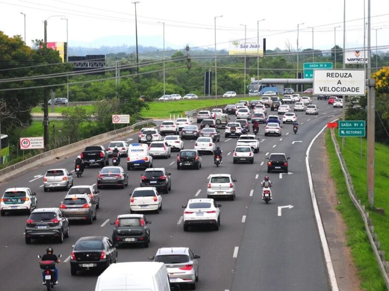 DetranRS permite parcelar IPVA, taxas e multas vencidas em até 12 vezes no cartão
