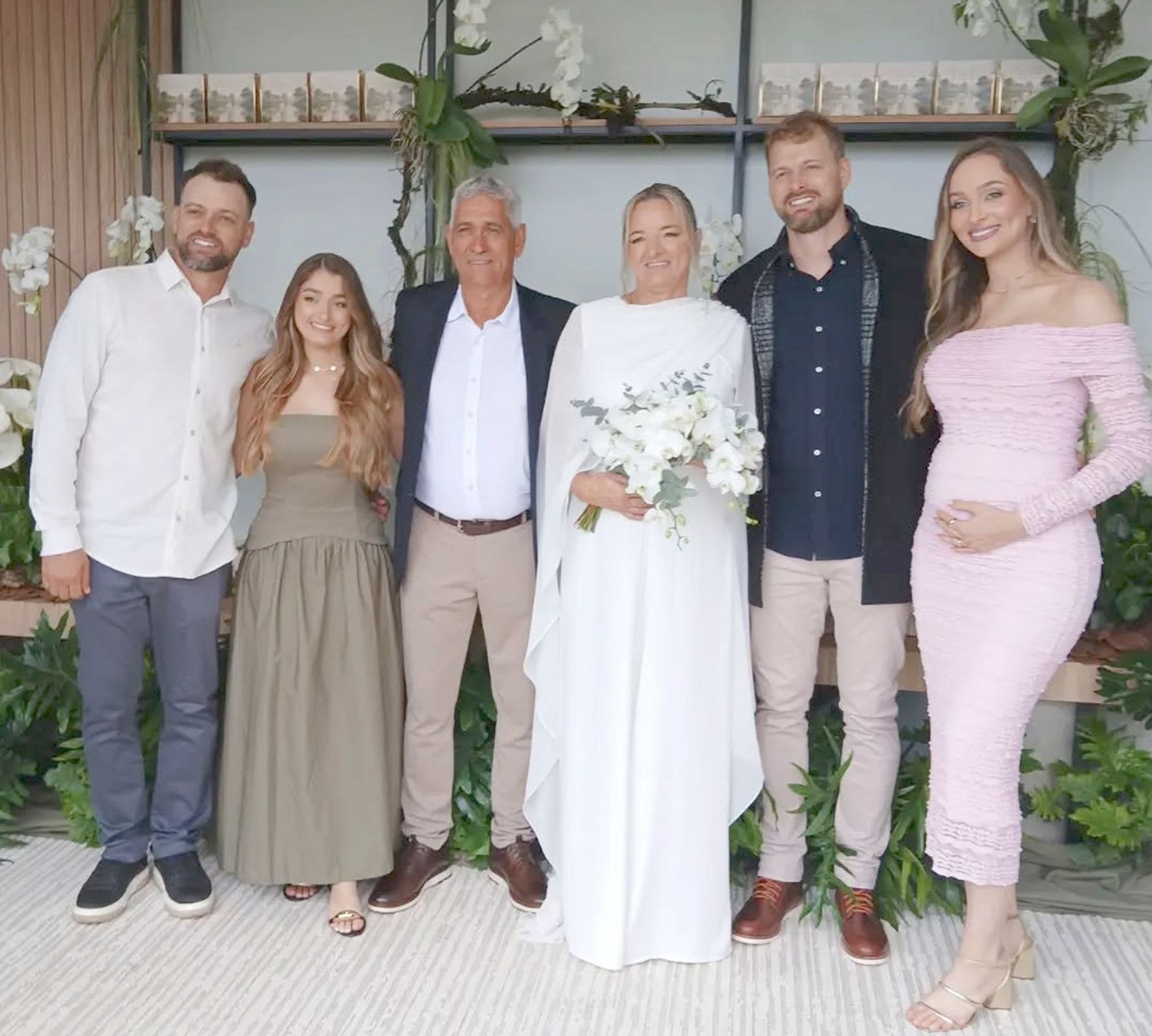 Horácio e Nadir com os filhos Dionathan, Dielen, Diogo e Idinara