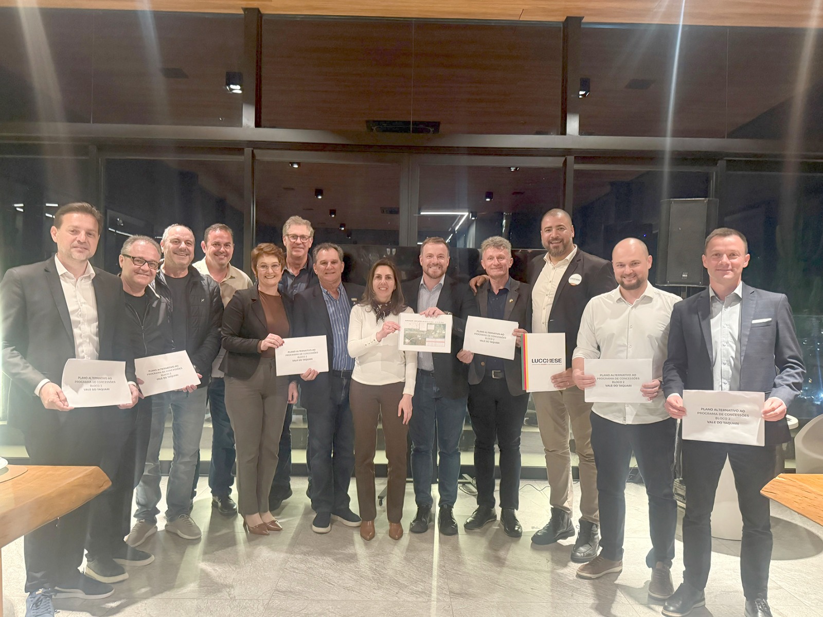 Representantes do setor produtivo e do Vale do Taquari se reúnem com deputado eleito para discutir duplicação de rodovias.
